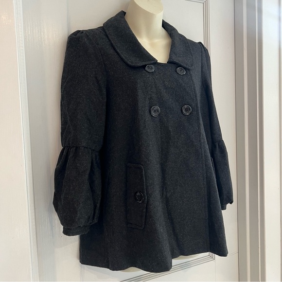 Women’s Papillon Short Pea Coat with Bubble Sleeves Size Medium - Picture 3 of 8